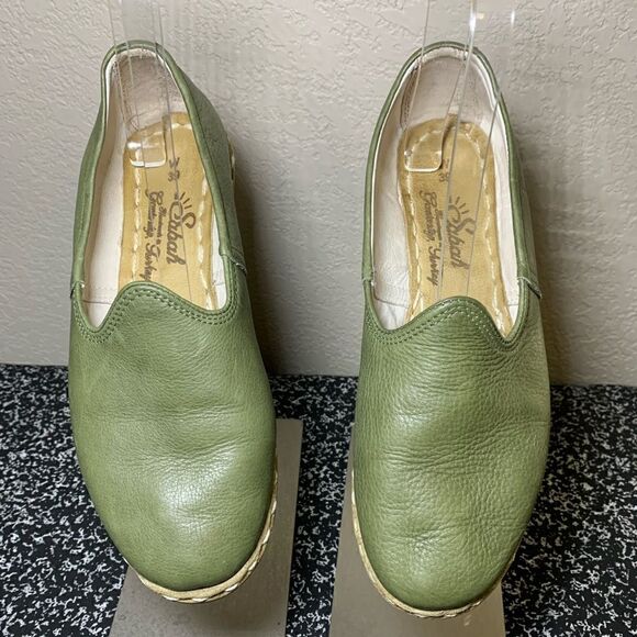 Green Loafers   - Picture 4 of 6